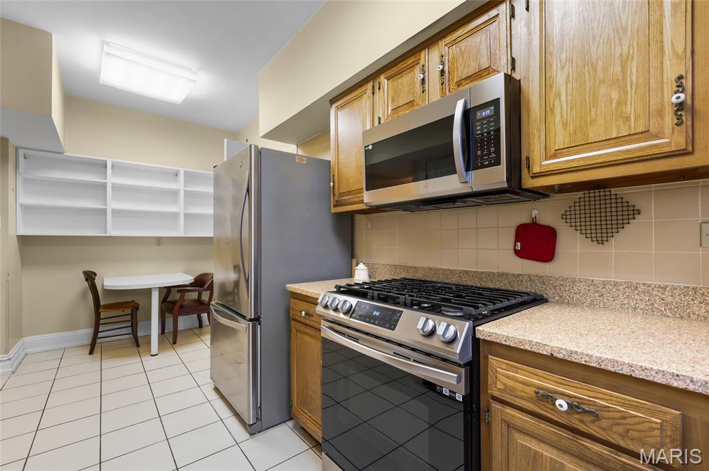 Skinker Condos City Bl 5761 - Residential
