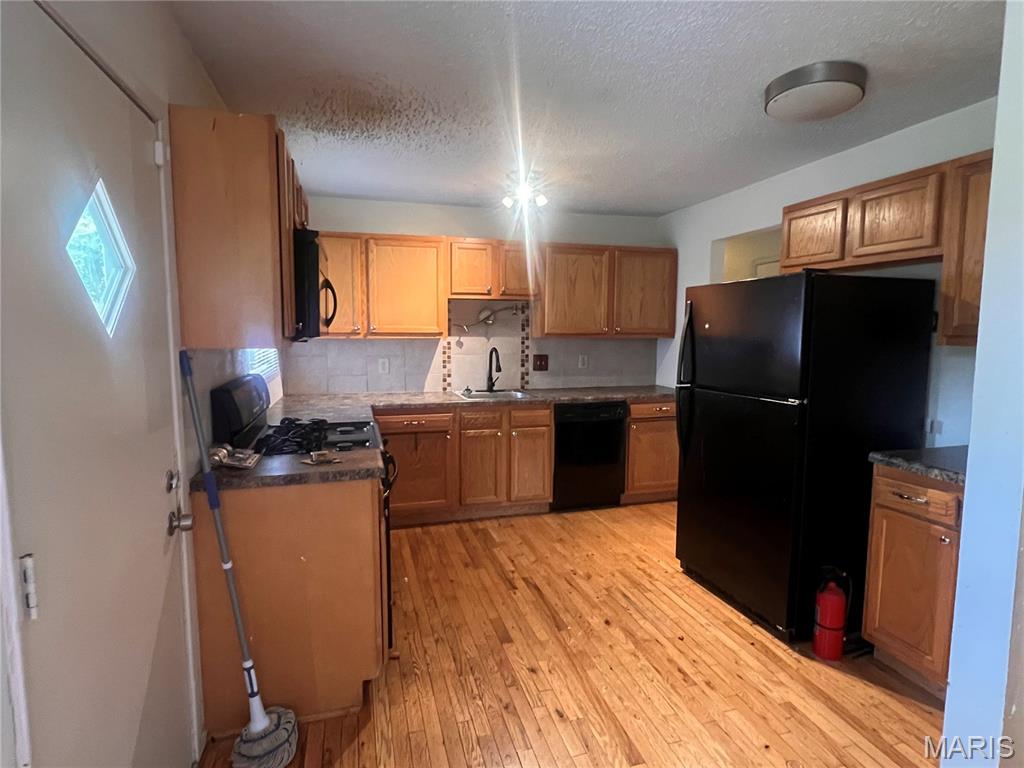 Pleasant Hollow Four - Residential
