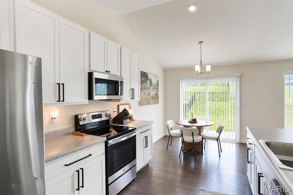 The Manors At Brush Creek - Residential