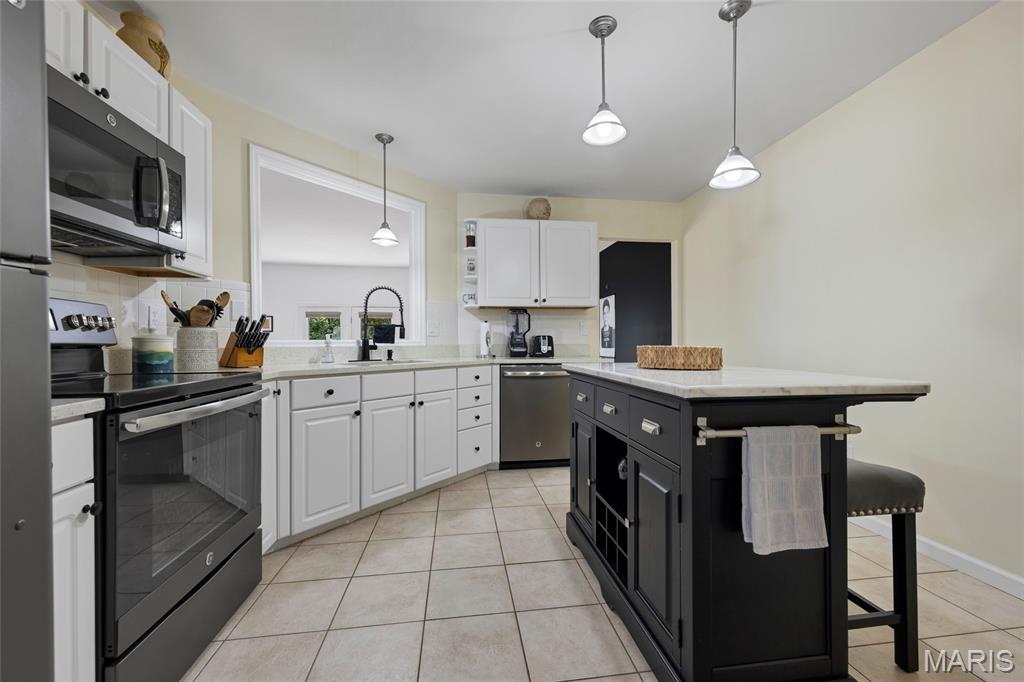 Ridgeview Place Ph Two Condo - Residential