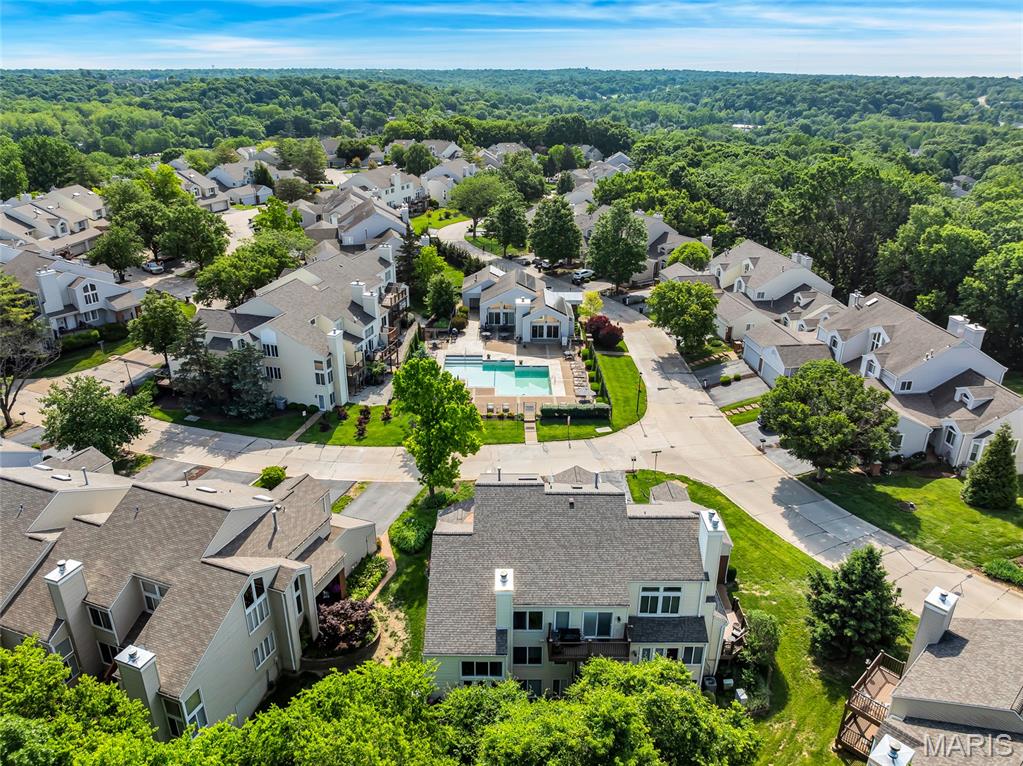 Ridgeview Place Ph Two Condo - Residential