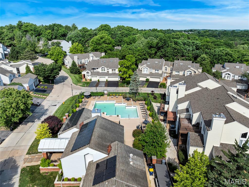 Ridgeview Place Ph Two Condo - Residential