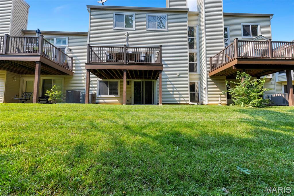 Ridgeview Place Ph Two Condo - Residential