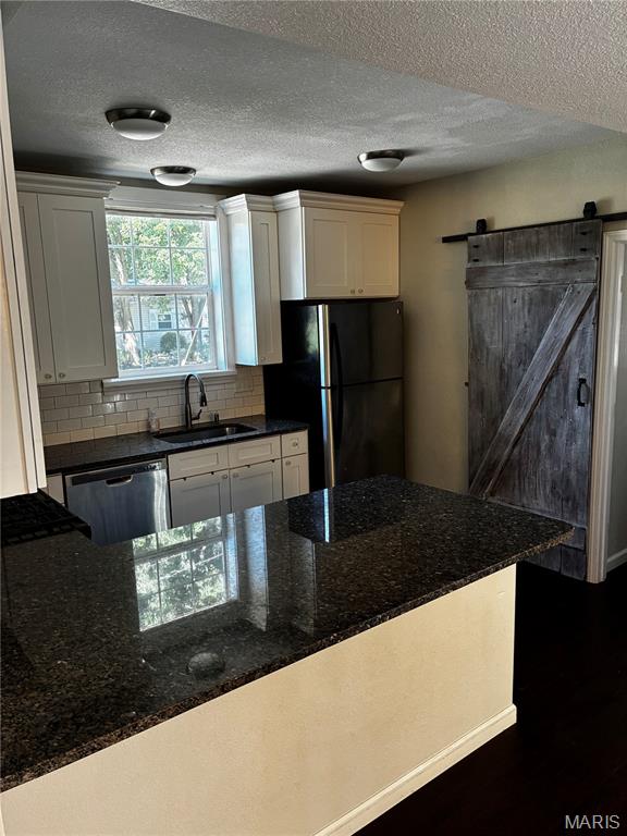 Thompson Place - Residential Lease