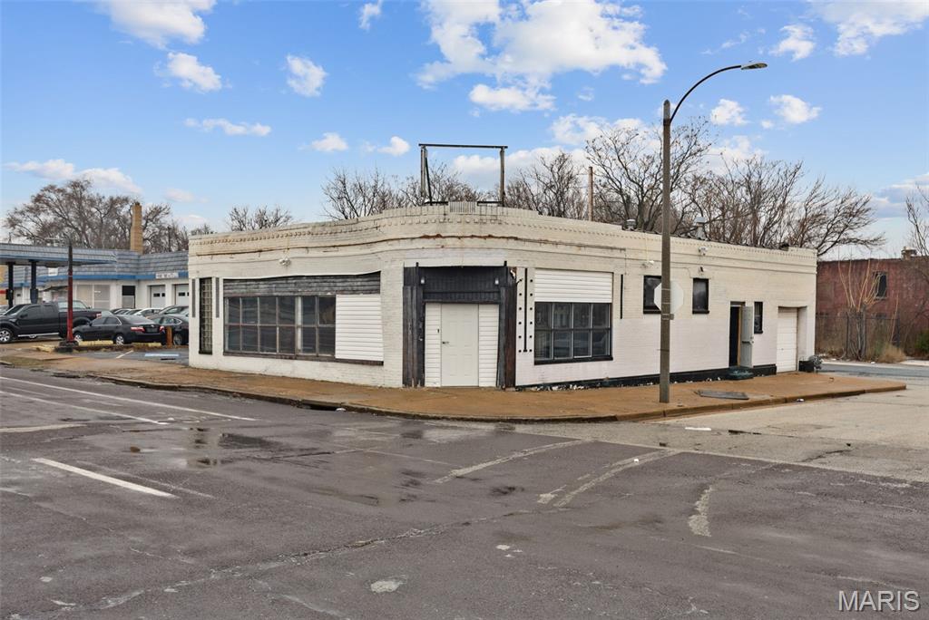 Wright Add - Commercial Sale