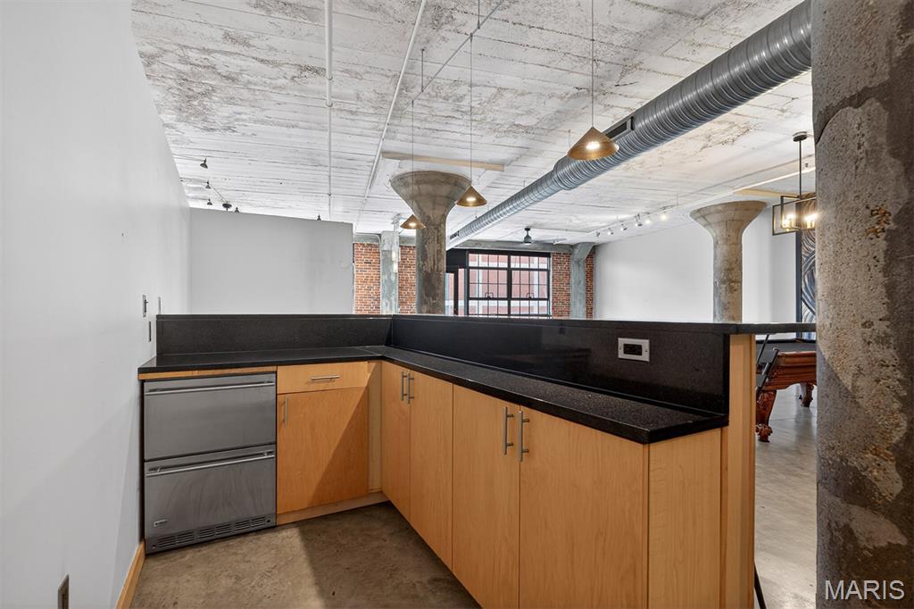 Printers Lofts - Residential Lease
