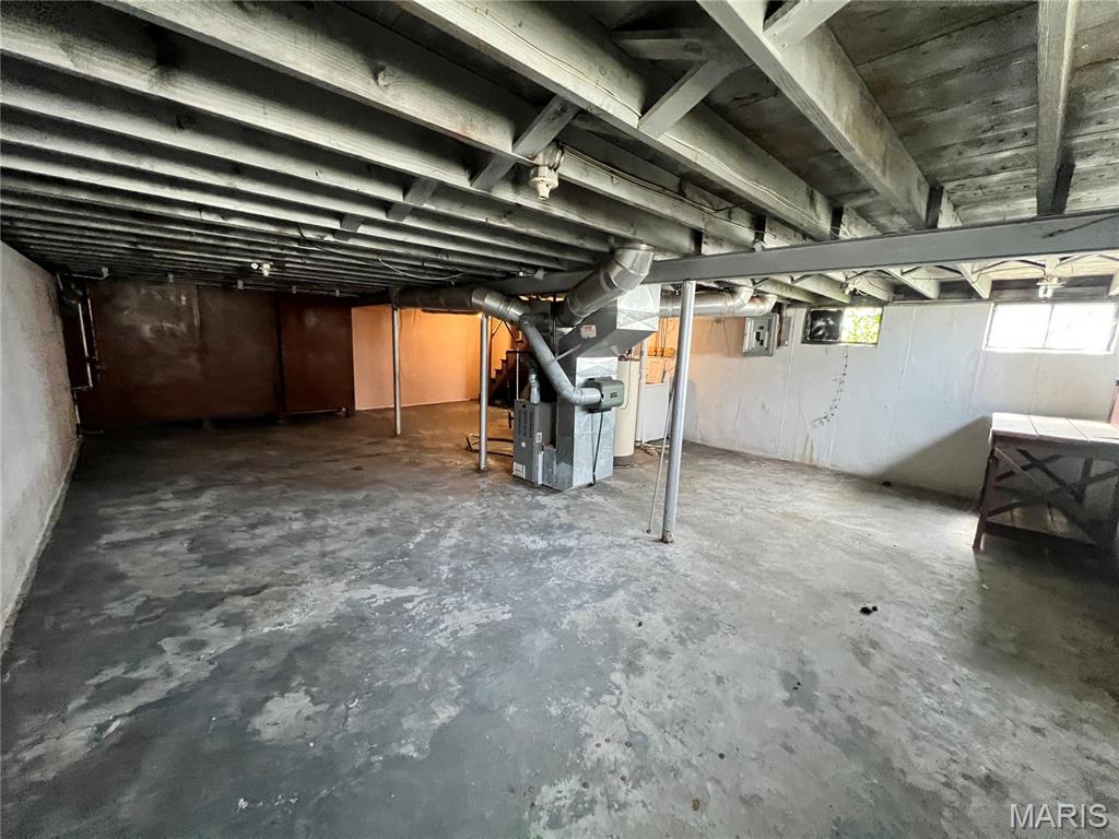 Bissell Hills 6 - Residential Lease