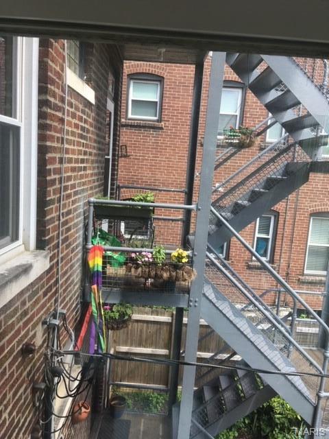 6318 South Rosebury Condo - Residential Lease