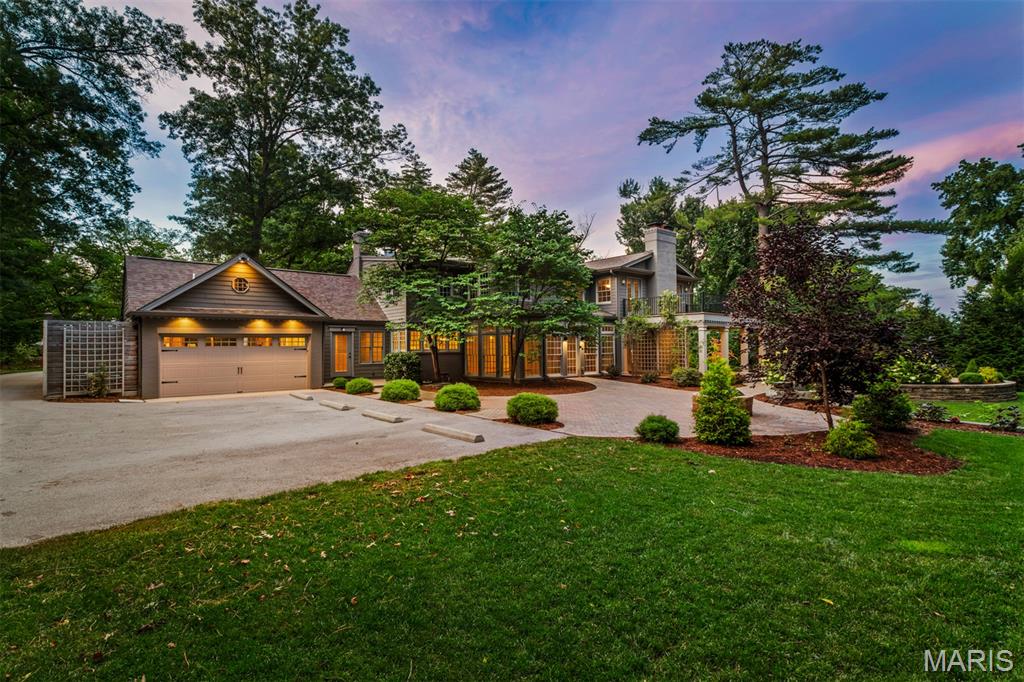 Georgian Acres - Residential