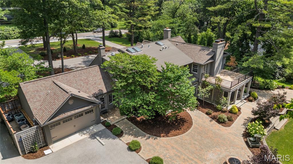 Georgian Acres - Residential