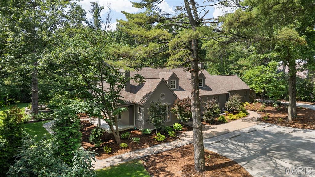 Georgian Acres - Residential