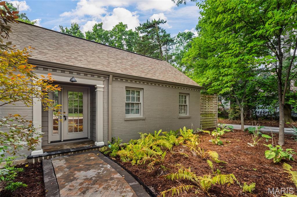 Georgian Acres - Residential