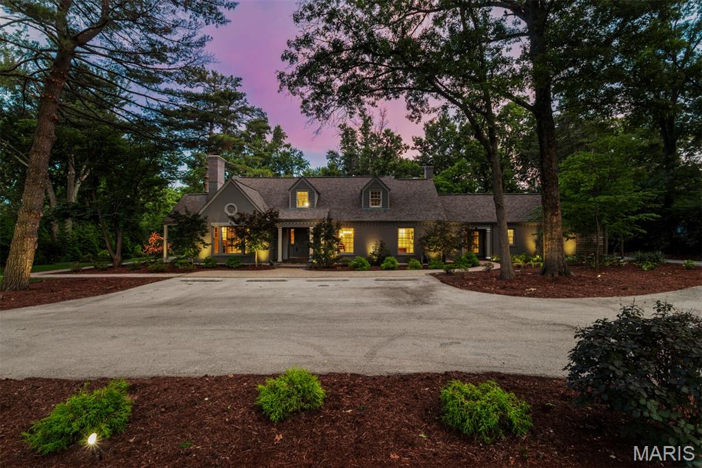 Georgian Acres - Residential