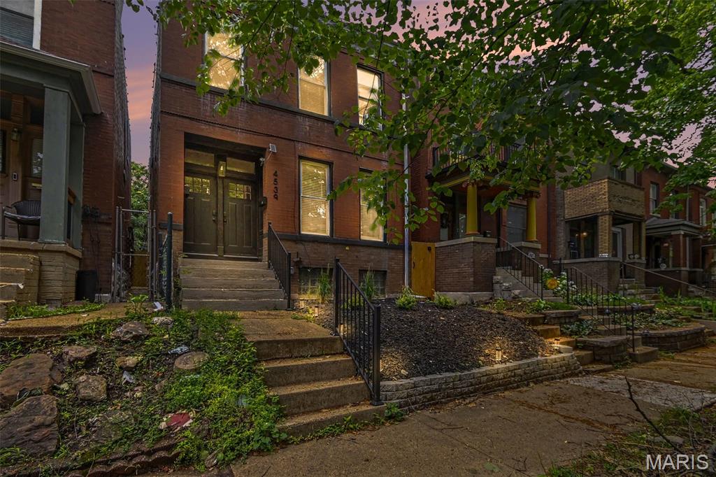 Experience the perfect blend of 1905 historic charm and modern living in this stunning brick upper-unit condo. Featuring 2 bright bedrooms, 1 dedicated office, and 1 pristine bathroom, this sun-drenched home boasts soaring ceilings, an open-concept layout, and beautiful vintage architectural details, perfectly suited for comfortable daily living and remote work.