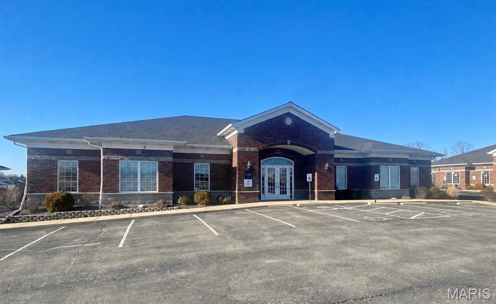 KEATON CORP PK #3 CONDO BLDG 3 - Commercial Lease