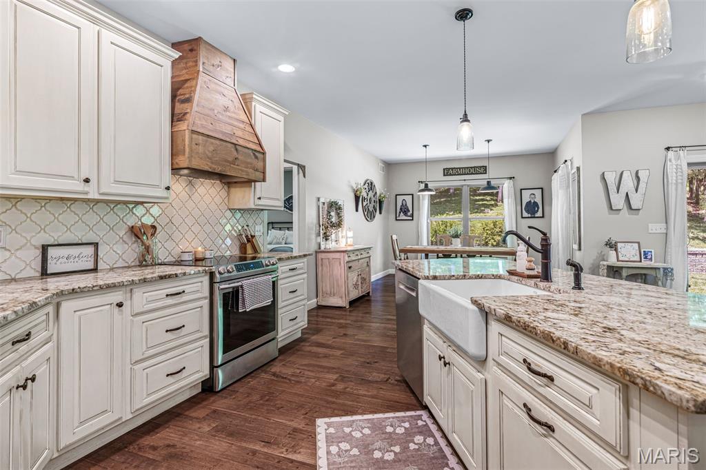 Roads End Acres - Residential