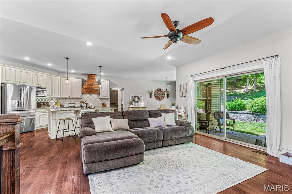 Roads End Acres - Residential