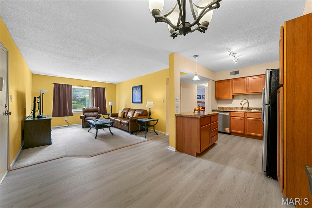 Queen Anne Condo - Residential