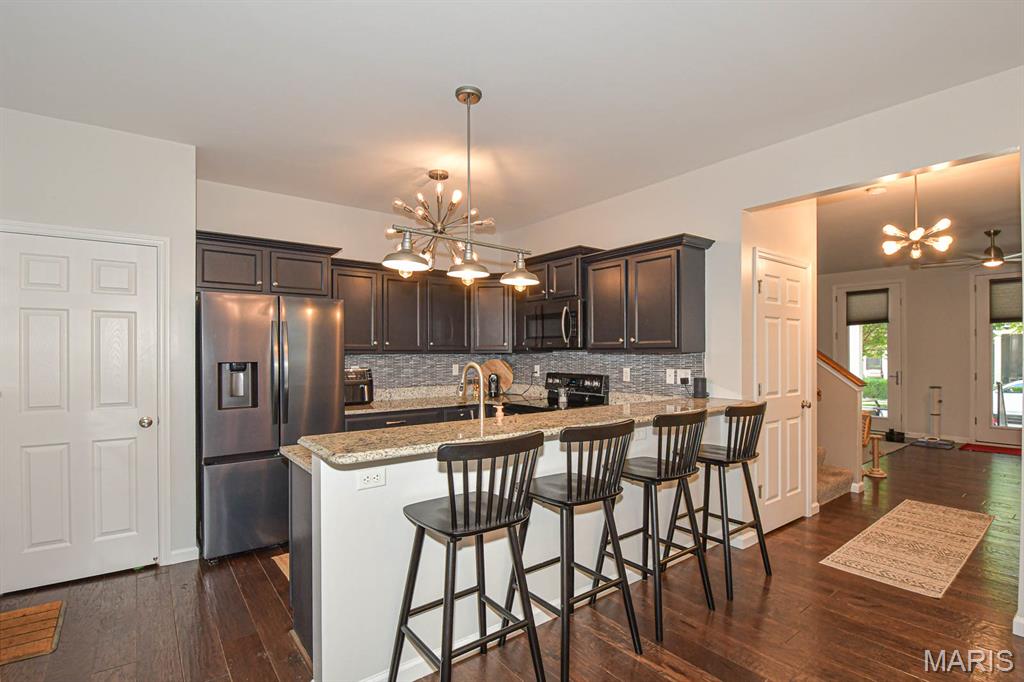 New Town At St Chas #10 - Residential Lease