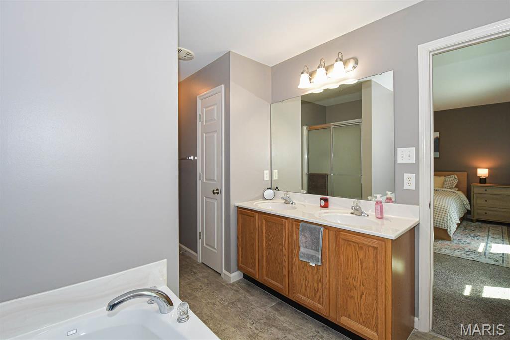 New Town At St Chas #10 - Residential Lease