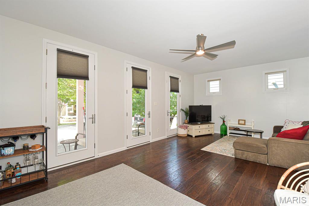 New Town At St Chas #10 - Residential Lease
