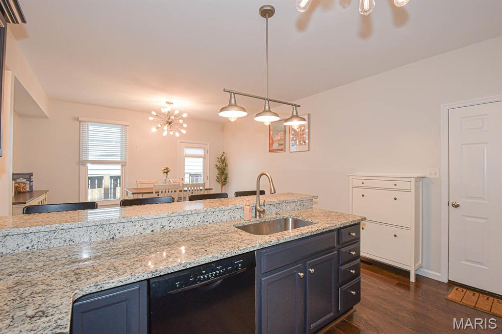 New Town At St Chas #10 - Residential Lease