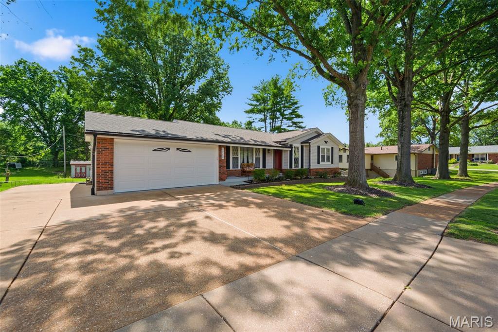 River Oaks 5 - Residential