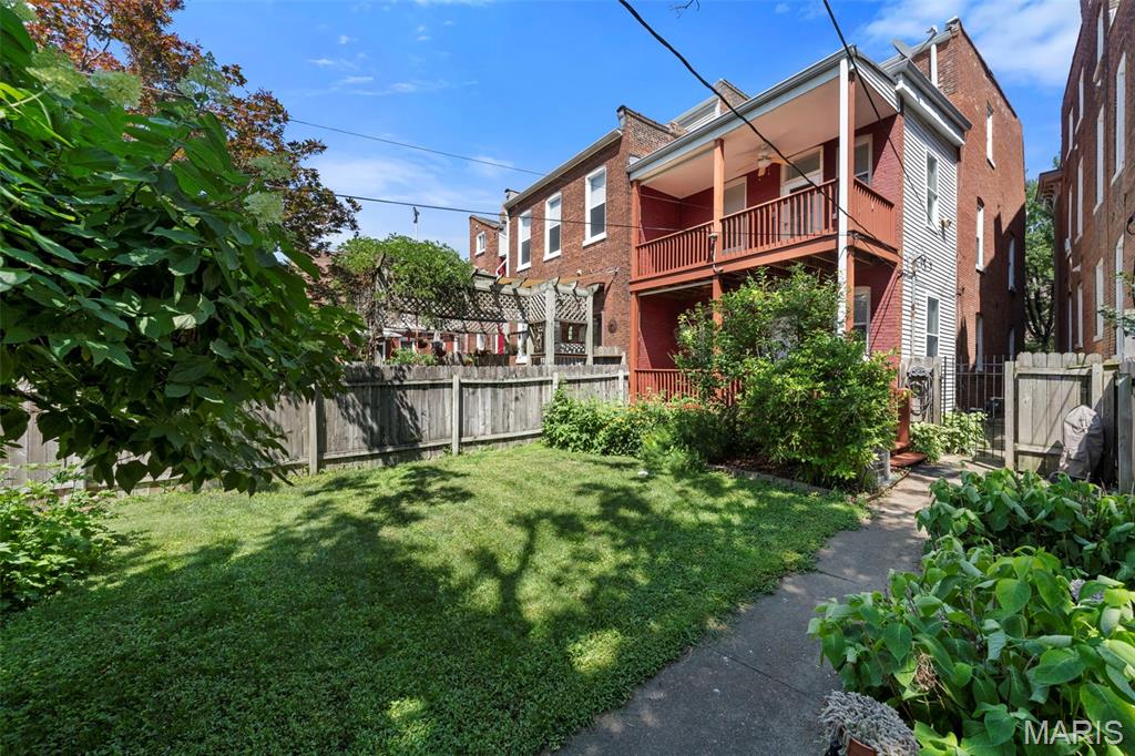 City/St Louis - Residential