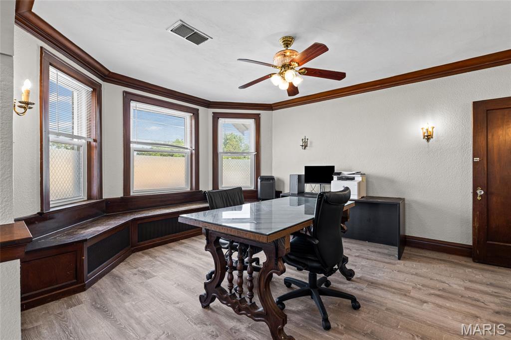 Gravois Weber Park - Commercial Sale