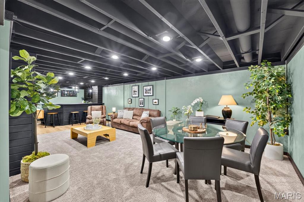 Reavis Park - Residential