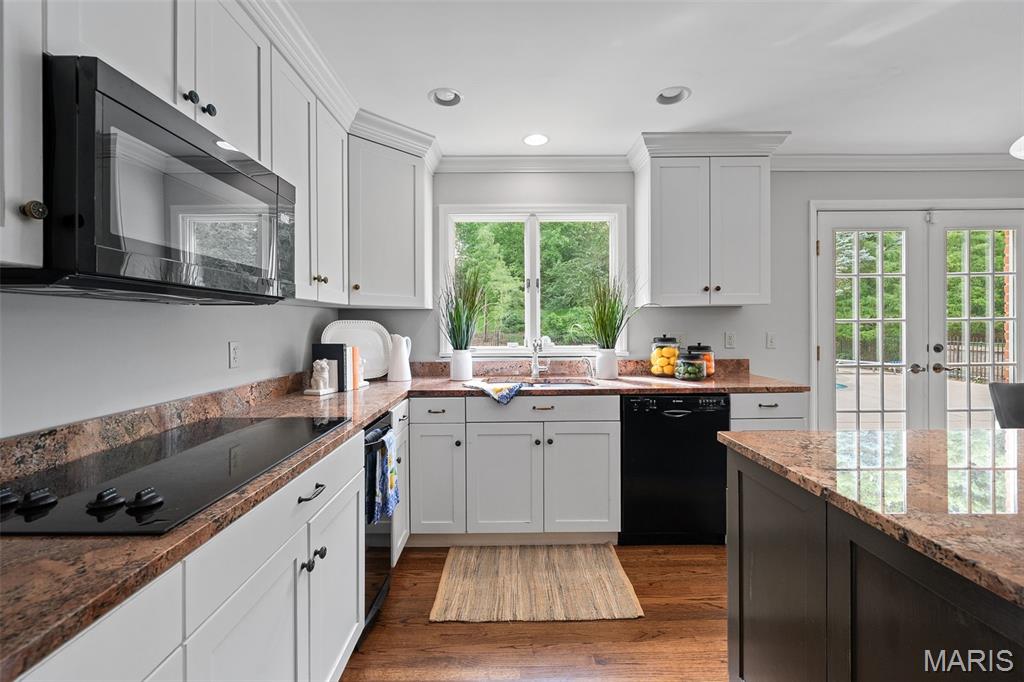 Chateau Estates - Residential