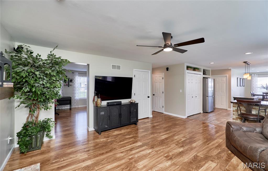 Kings Crossing #1 - Residential