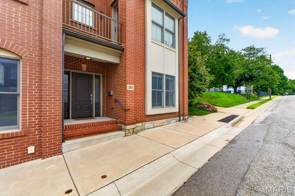 Main & Market Town Homes - Residential