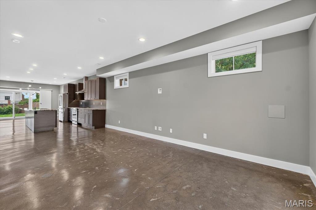 Main & Market Town Homes - Residential