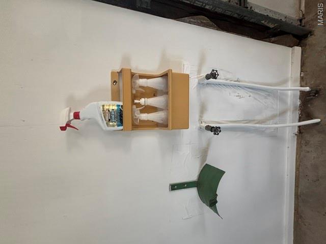 n/a - Land