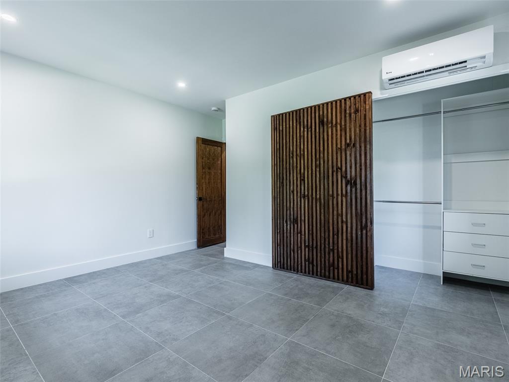 Robyn Hills - Residential