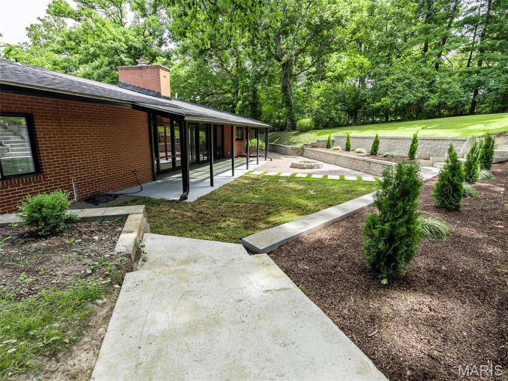 Robyn Hills - Residential