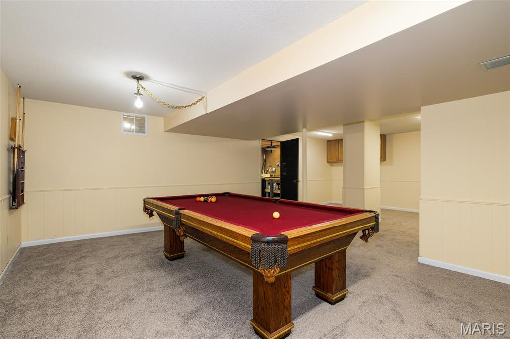 Woodfield #5 - Residential
