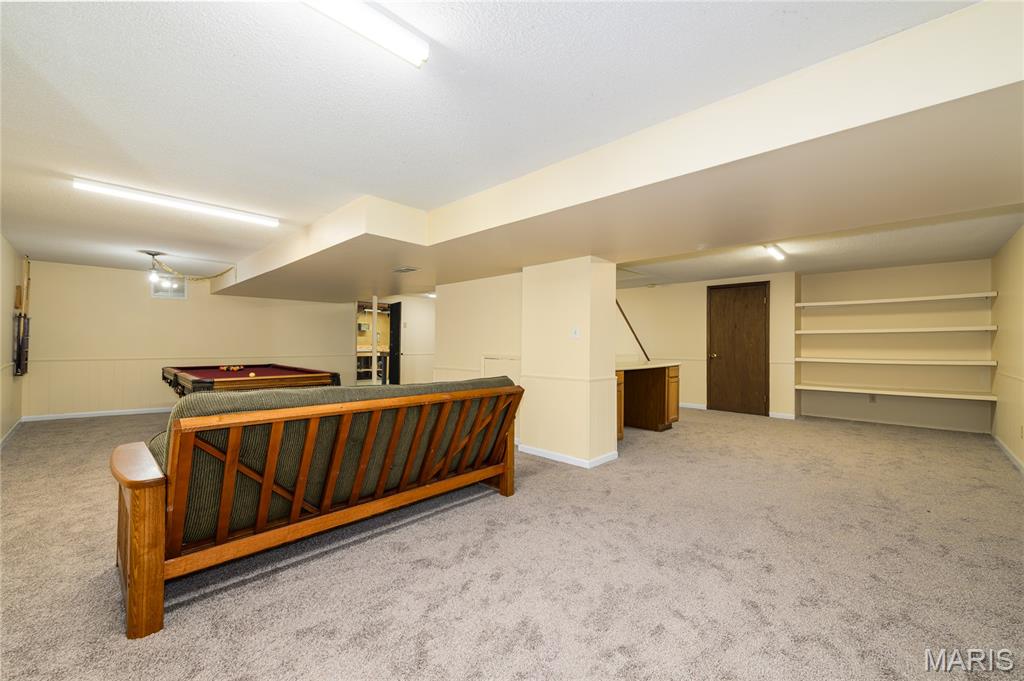 Woodfield #5 - Residential