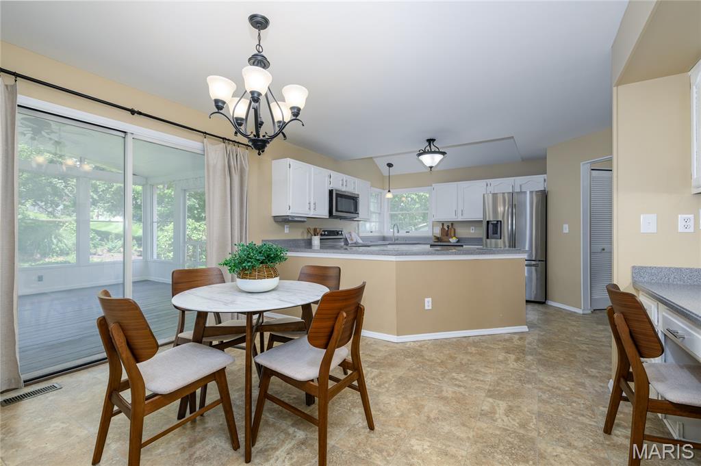 Woodfield #5 - Residential