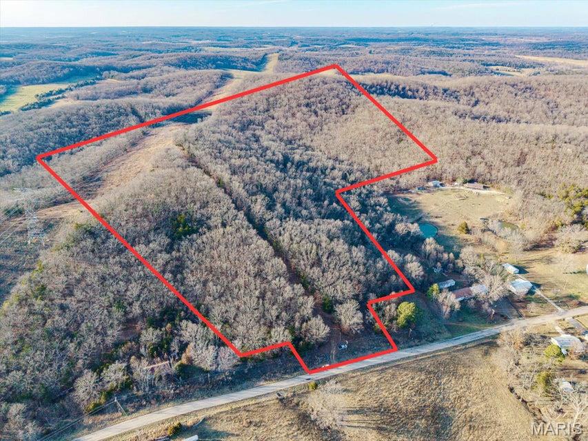 PRIME 40 Acre Parcel for SALE! Paved road frontage with a New Winery nearby where you can enjoy the benefits of being in a growing wine region with a new winery just down the street. The property is partially fenced on three sides. Excellent building opportunities or Hunting Land, Deer Stand Optional, a sturdy deer stand is included in the sale for hunting enthusiasts who want to enjoy the natural wildlife. The Seller is willing to remove the stand if Buyer is not interested.
