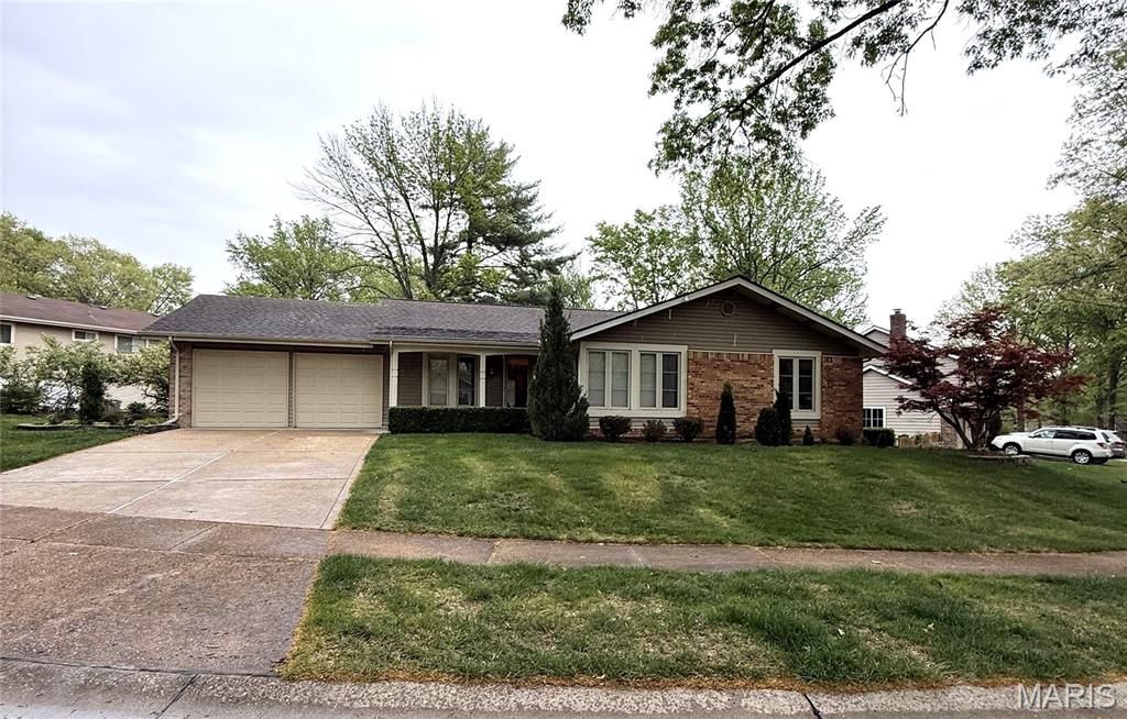 Original Owner home in desirable Parkway West School District! Vaulted ceiling with wood beams, wood burning place & fully finished basement with game room, wet bar, sleeping area and cedar closet. Just bring your vision to see these extremely well-maintained home. Owners didn't allow outside shoes in the home type of well maintained! HVAC system replaced in 2017, new garage door opener in Aug 2025 and new roof coming soon.
