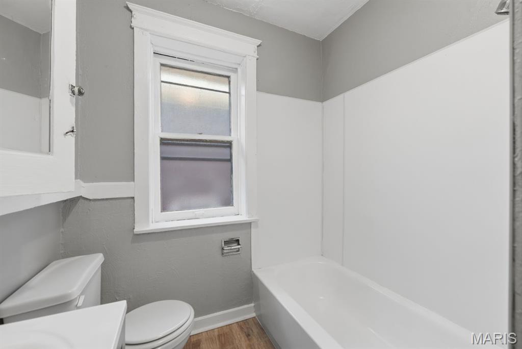 Lorraine Court Add - Residential Lease