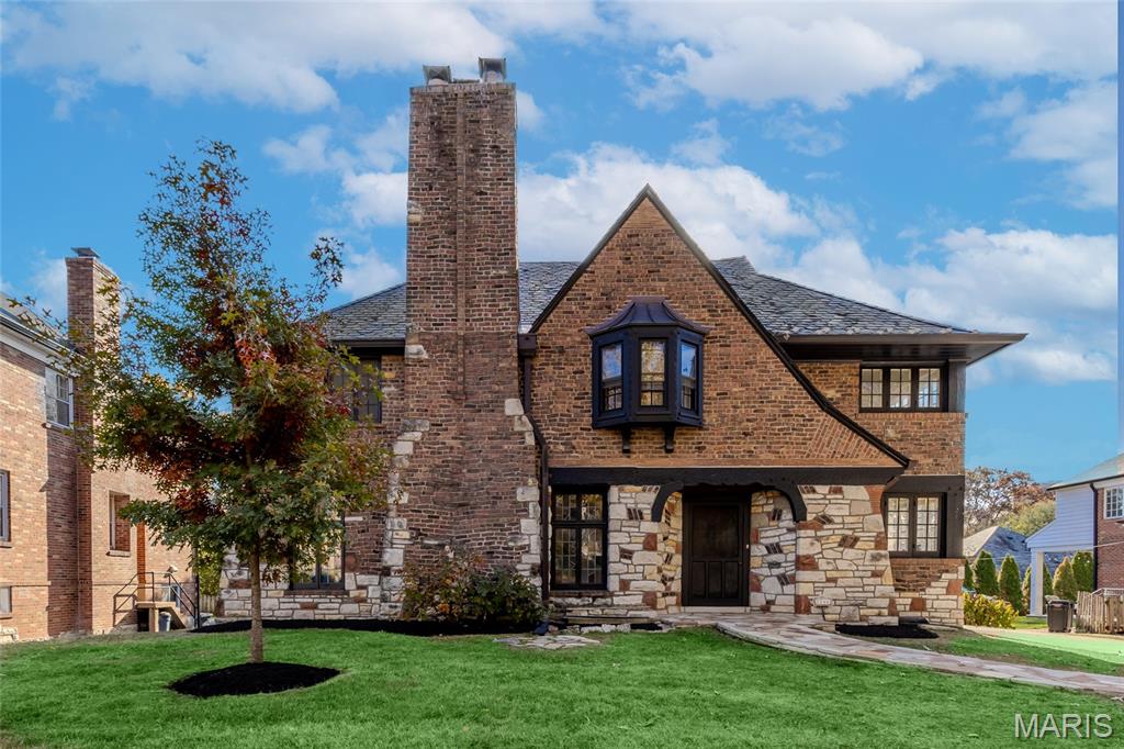 Davis Place - Residential