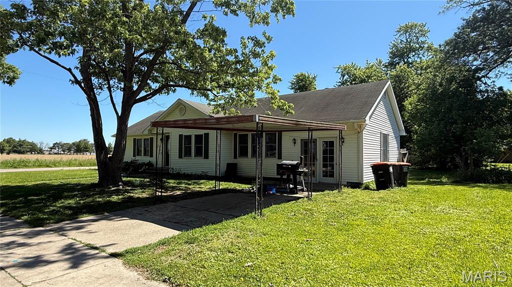 Lots of space for a little bit of money!  Situated on a corner lot, this approx 1875 sq ft home is all on one level for easy living.  Large laundry/craft room, 4 bedrooms, 2 full baths, and spacious kitchen, living room and sun room.  Additional storage in the outdoor shed.  Add some fresh cosmetic updates and you'll have yourself a show place.