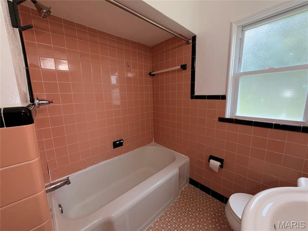 Forders Garden Lts - Residential Lease