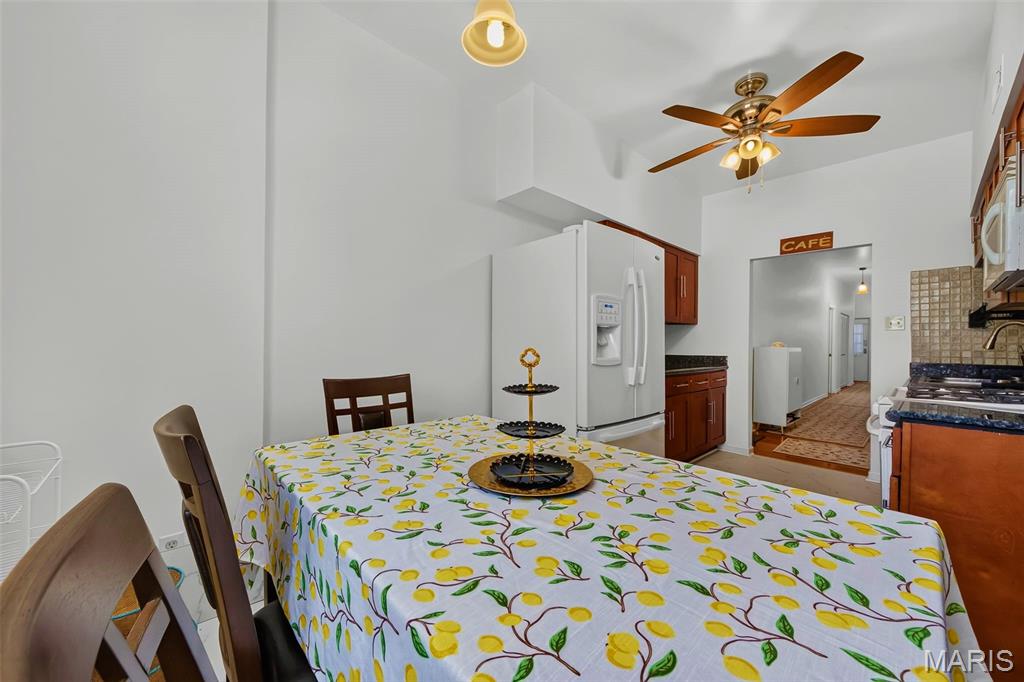 Waterman Condo 04 - Residential
