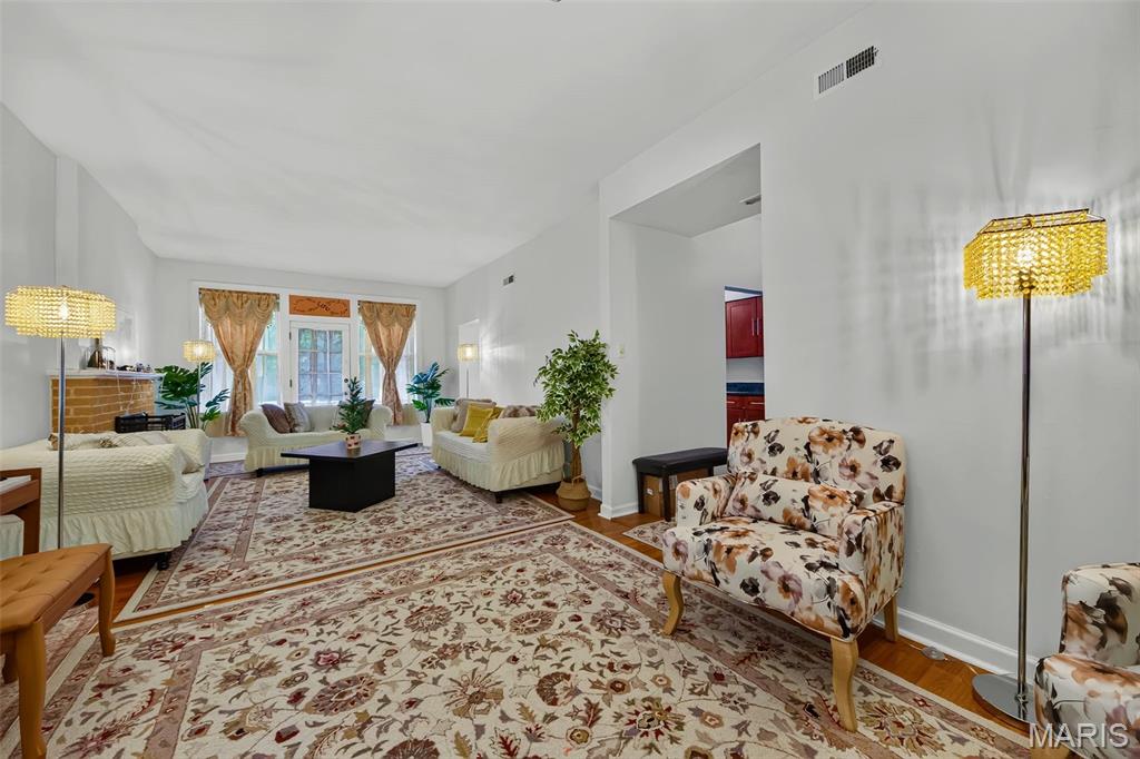 Waterman Condo 04 - Residential