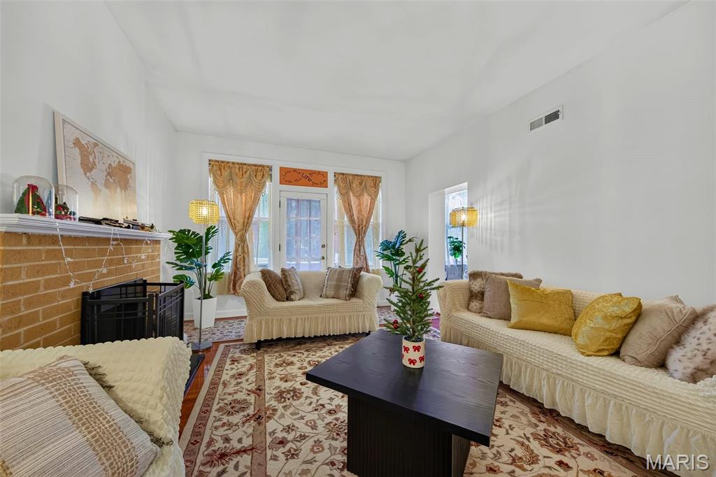 Waterman Condo 04 - Residential