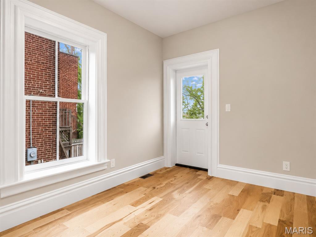 Lafayette Square - Residential